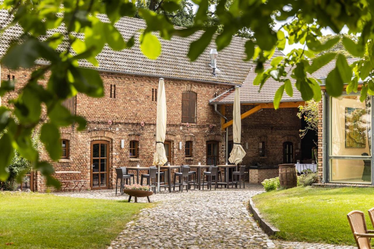 Hotel Zur Linde Dein Self Check In Michendorf Exterior photo